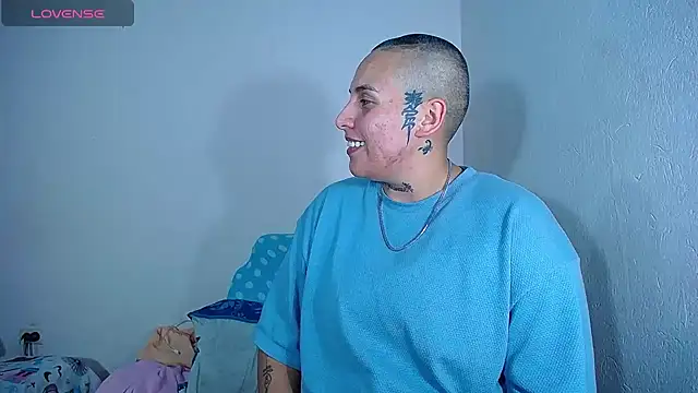 Snapshot of Yessi_rousse chatting on 12/02/24, 05:15 Yessi rousse online show from 12/02/24, 05:15