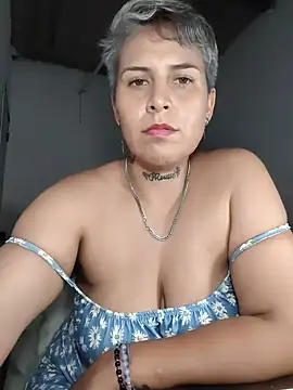 Snapshot of Yessi_rousse chatting on 05/16/26, 12:07 Yessi rousse online show from 05/16/26, 12:07