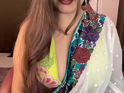 shanayaaa 1 online show from 02/02/26, 07:23