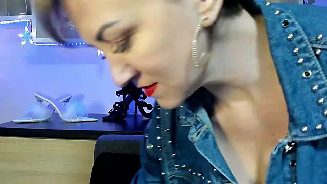 feliziaDesire online show from 01/21/25, 02:05