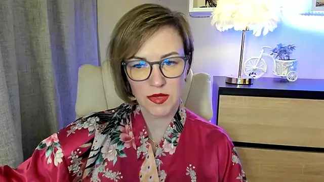 feliziaDesire online show from 10/27/25, 02:21