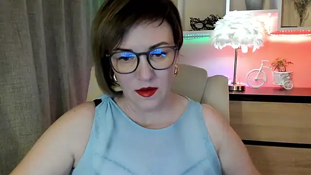 feliziaDesire online show from 11/11/25, 02:06