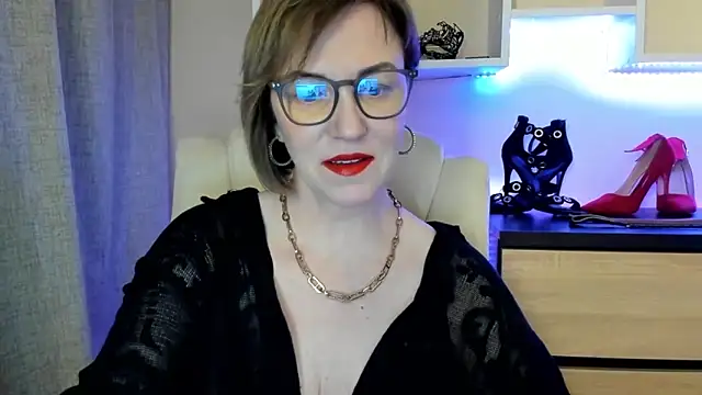 feliziaDesire online show from 11/24/25, 04:23