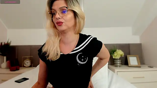 AshleyStorm  online show from 03/19/25, 08:23