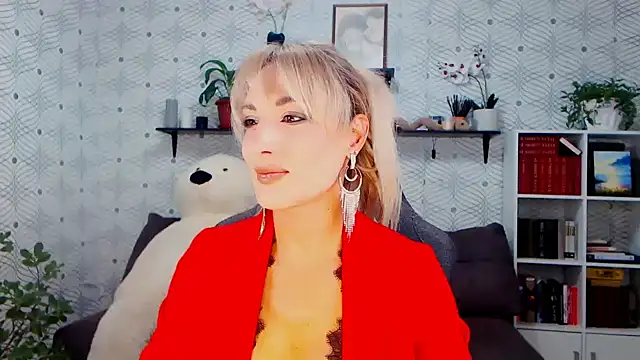 MillaXQueen online show from 09/26/25, 11:14