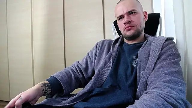 Snapshot of FindomJason chatting on 12/14/24, 06:56 FindomJason online show from 12/14/24, 06:56