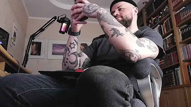 FindomJason online show from 04/16/26, 06:47