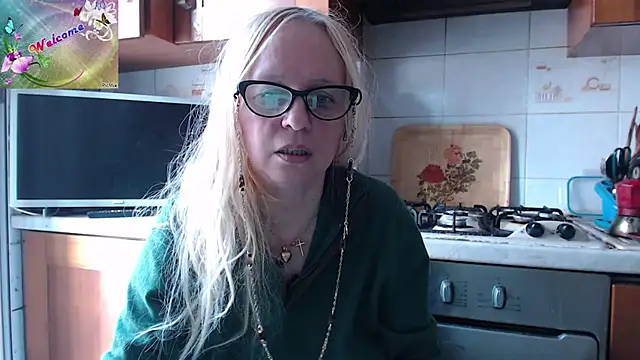 martachatte online show from 09/24/25, 07:33