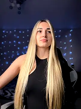 Snapshot of minalawarden chatting on 12/05/25, 10:02 minalawarden online show from 12/05/25, 10:02