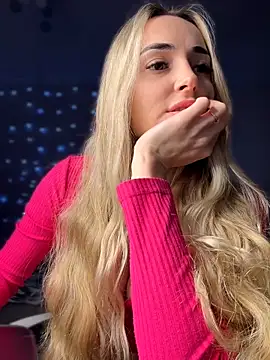 Snapshot of minalawarden chatting on 12/15/25, 10:08 minalawarden online show from 12/15/25, 10:08