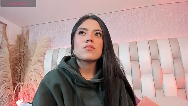 Rebeca jones online show from 01/14/26, 12:22