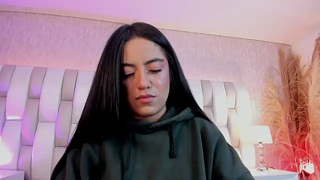 Rebeca jones online show from 02/23/26, 12:24