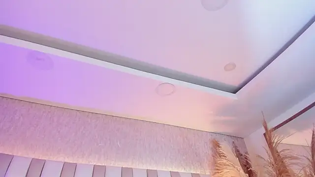 Rebeca jones online show from 03/06/26, 12:56