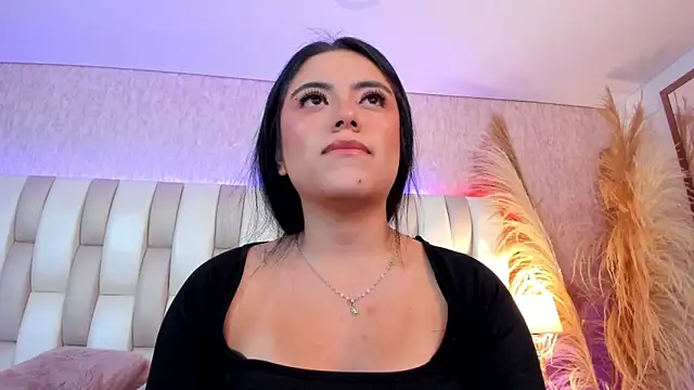 Rebeca jones online show from 05/25/26, 12:22