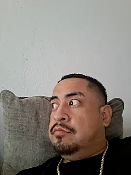 hungpenis210 online show from 11/22/25, 06:18