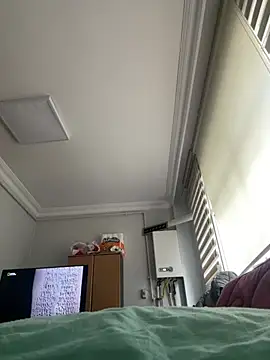 strange6696 online show from 02/11/25, 12:58