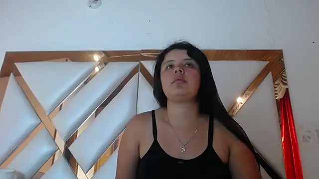nathaly low1 online show from 05/07/26, 01:05