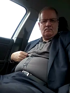 Snapshot of stiffandlubed@xh chatting on 12/09/24, 08:54 stiffandlubedxh online show from 12/09/24, 08:54