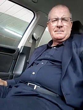 Snapshot of stiffandlubed@xh chatting on 01/09/25, 07:21 stiffandlubedxh online show from 01/09/25, 07:21