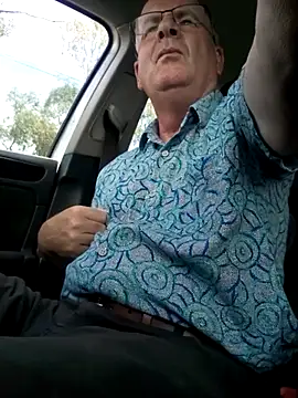 Snapshot of stiffandlubed@xh chatting on 01/10/25, 02:35 stiffandlubedxh online show from 01/10/25, 02:35