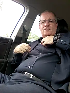 Snapshot of stiffandlubed@xh chatting on 01/20/25, 02:22 stiffandlubedxh online show from 01/20/25, 02:22