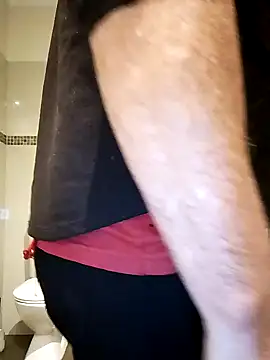 Snapshot of stiffandlubed@xh chatting on 02/21/25, 09:22 stiffandlubedxh online show from 02/21/25, 09:22