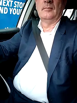 Snapshot of stiffandlubed@xh chatting on 02/23/25, 08:11 stiffandlubedxh online show from 02/23/25, 08:11