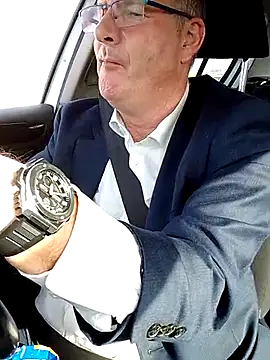 Snapshot of stiffandlubed@xh chatting on 03/06/25, 06:41 stiffandlubedxh online show from 03/06/25, 06:41