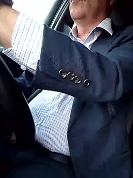 stiffandlubedxh online show from 02/25/26, 08:07