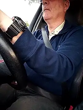 stiffandlubedxh online show from 04/16/26, 09:26