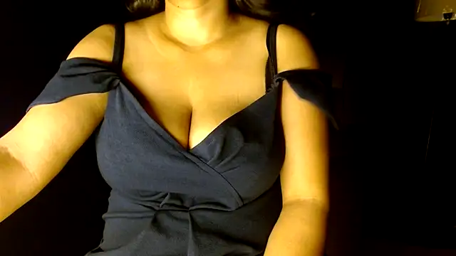 janifer001 online show from 03/20/26, 12:15