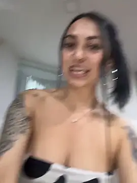 Valery soto  online show from 03/11/26, 03:45