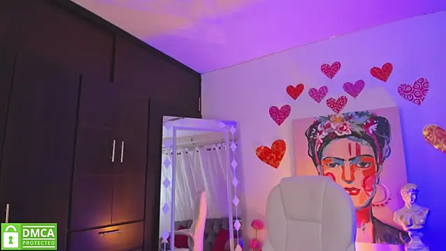 Snapshot of ELA_PS chatting on 02/19/25, 12:00 ELA PS online show from 02/19/25, 12:00