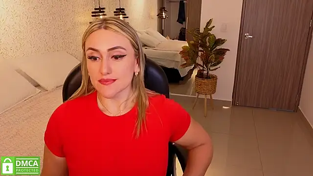 Snapshot of ELA_PS chatting on 10/06/25, 12:13 ELA PS online show from 10/06/25, 12:13