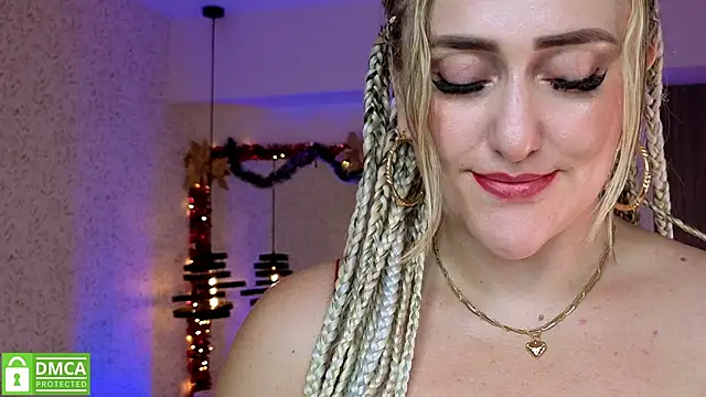 Snapshot of ELA_PS chatting on 12/17/25, 12:11 ELA PS online show from 12/17/25, 12:11