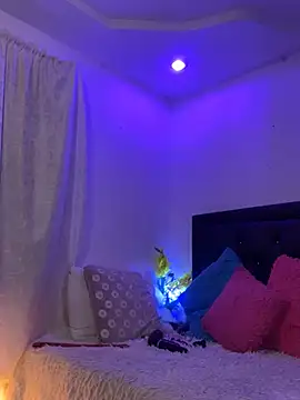 lonely shewolf online show from 03/01/25, 09:48