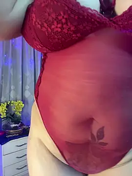 lonely shewolf online show from 09/19/25, 09:48