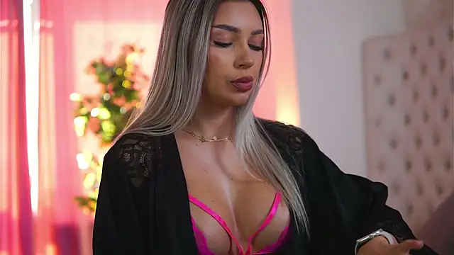 ArtTeasee online show from 02/19/25, 09:28