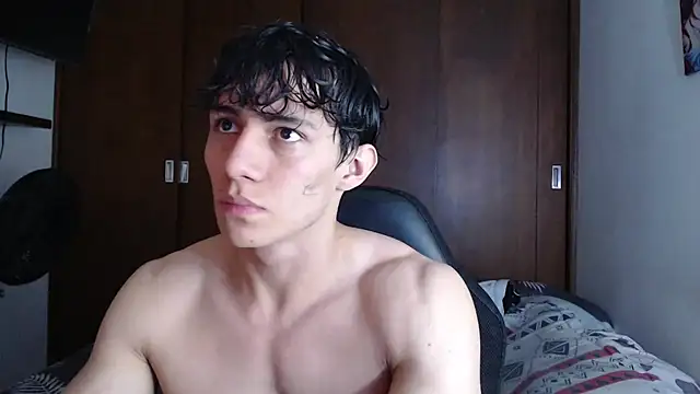 aresholland online show from 12/13/24, 02:27