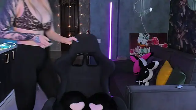 Blckmirrorr online show from 02/14/26, 04:31