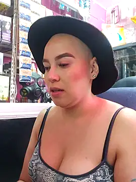 TamySweetness online show from 03/09/25, 04:11