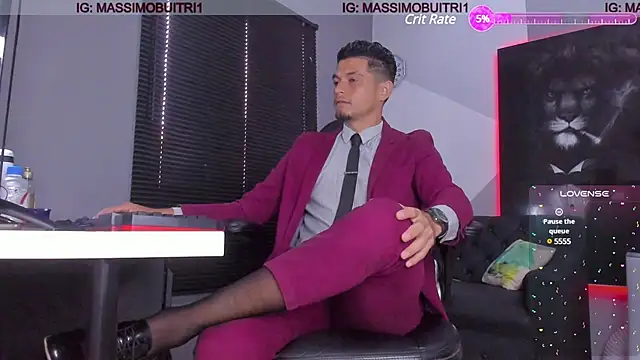 Snapshot of massimo_g chatting on 01/11/25, 01:53 massimo g online show from 01/11/25, 01:53