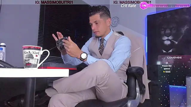 Snapshot of massimo_g chatting on 01/23/25, 11:36 massimo g online show from 01/23/25, 11:36