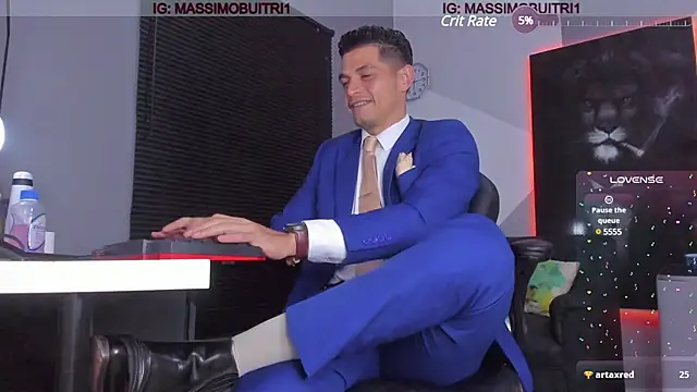 Snapshot of massimo_g chatting on 02/06/25, 12:43 massimo g online show from 02/06/25, 12:43