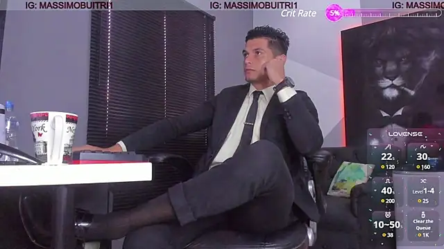 Snapshot of massimo_g chatting on 02/08/25, 02:38 massimo g online show from 02/08/25, 02:38