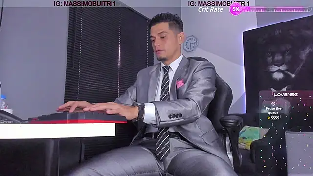 Snapshot of massimo_g chatting on 02/18/25, 02:38 massimo g online show from 02/18/25, 02:38