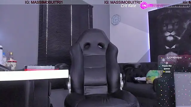 Snapshot of massimo_g chatting on 02/19/25, 05:06 massimo g online show from 02/19/25, 05:06