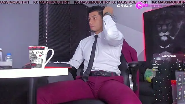 Snapshot of massimo_g chatting on 03/13/25, 01:29 massimo g online show from 03/13/25, 01:29