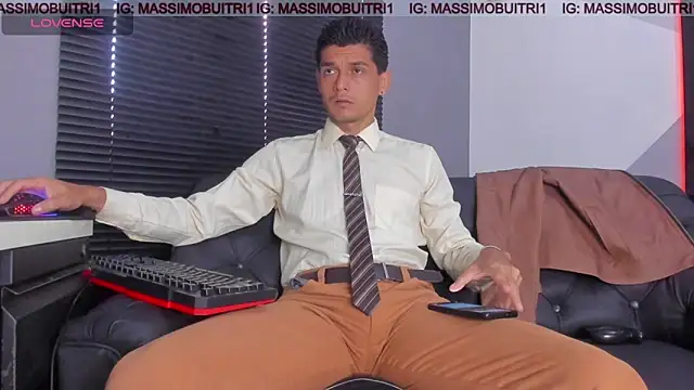 massimo g online show from 04/14/26, 01:50