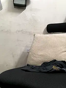 wSilEliaXm online show from 10/16/25, 01:39